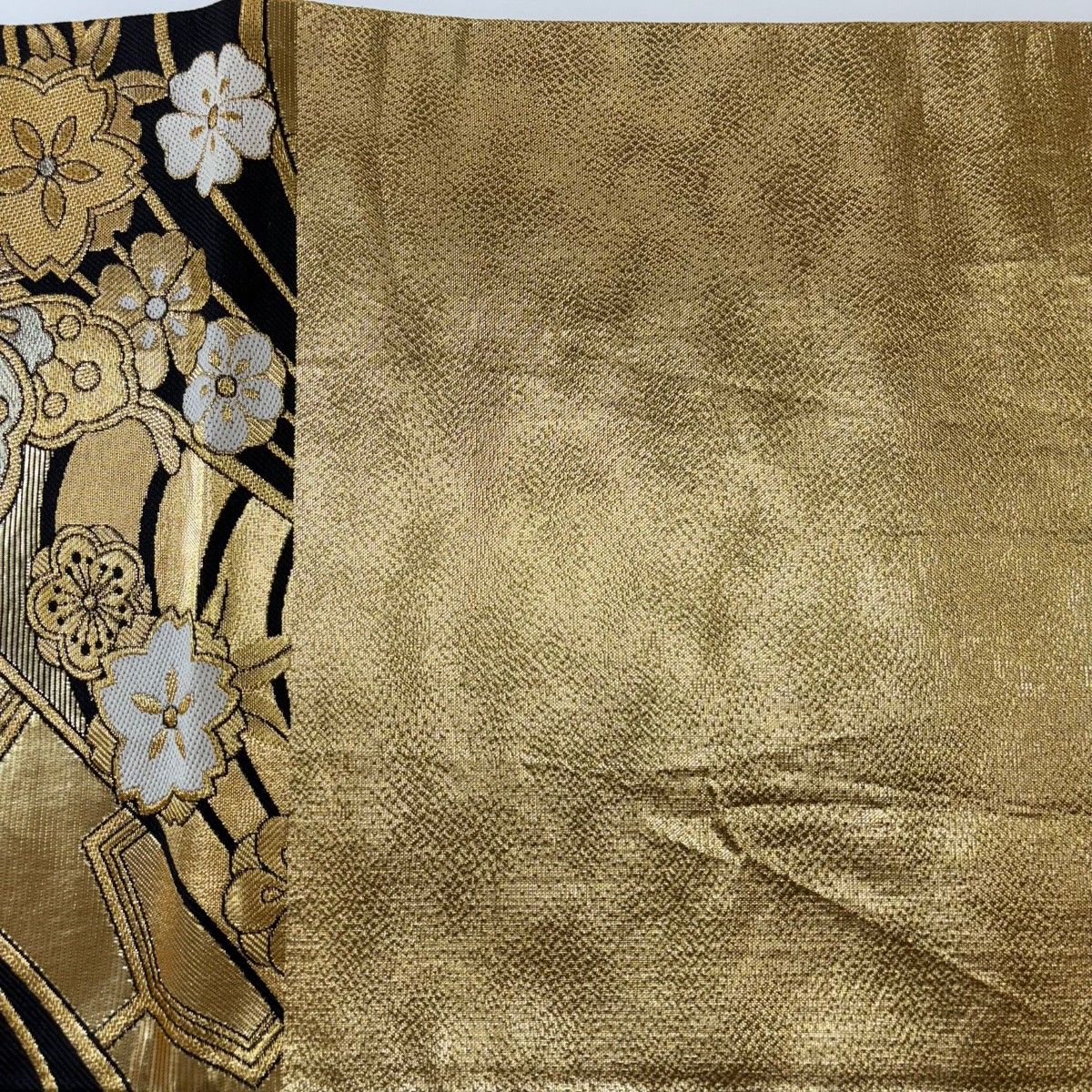 美品】 袋帯 秀品 桜 蝶 金糸 箔 金色 六通 正絹 【中古】 - メルカリ