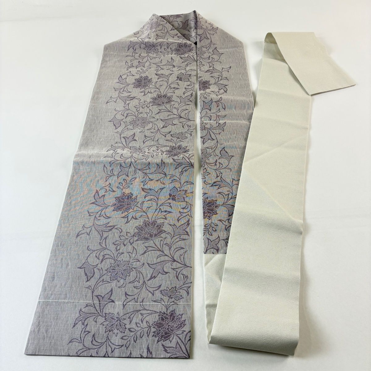 美品】 名古屋帯 秀品 花唐草 銀糸 紫 正絹 【中古】 - メルカリ