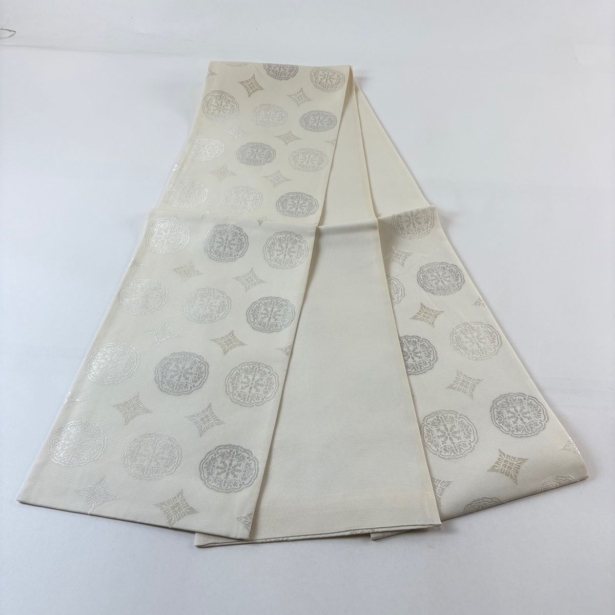 袋帯 秀品 夏帯 絽 鏡裏文 幾何学 クリーム 六通 正絹 【中古】 - メルカリ