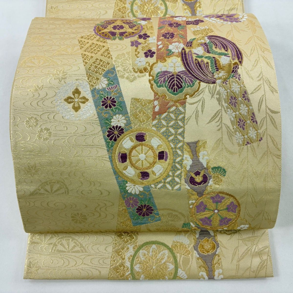 ZF-1141 袋帯 作家物 落款 刺繍 金箔 太鼓柄 正絹 逸品 美品】 袋帯 名品 じゅらく 落款 帝王紫 鳥丸文 雪輪 金糸 箔 金色