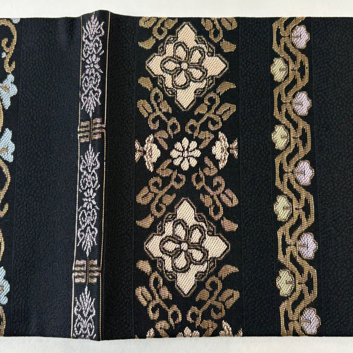 ［6164］名古屋帯 美品 総絞り 草花 九寸 逸品 正絹 着物 黒 楽天市場】【1/1 0:00-☆全品10%OFF & 新春初売りセール】【京の染匠