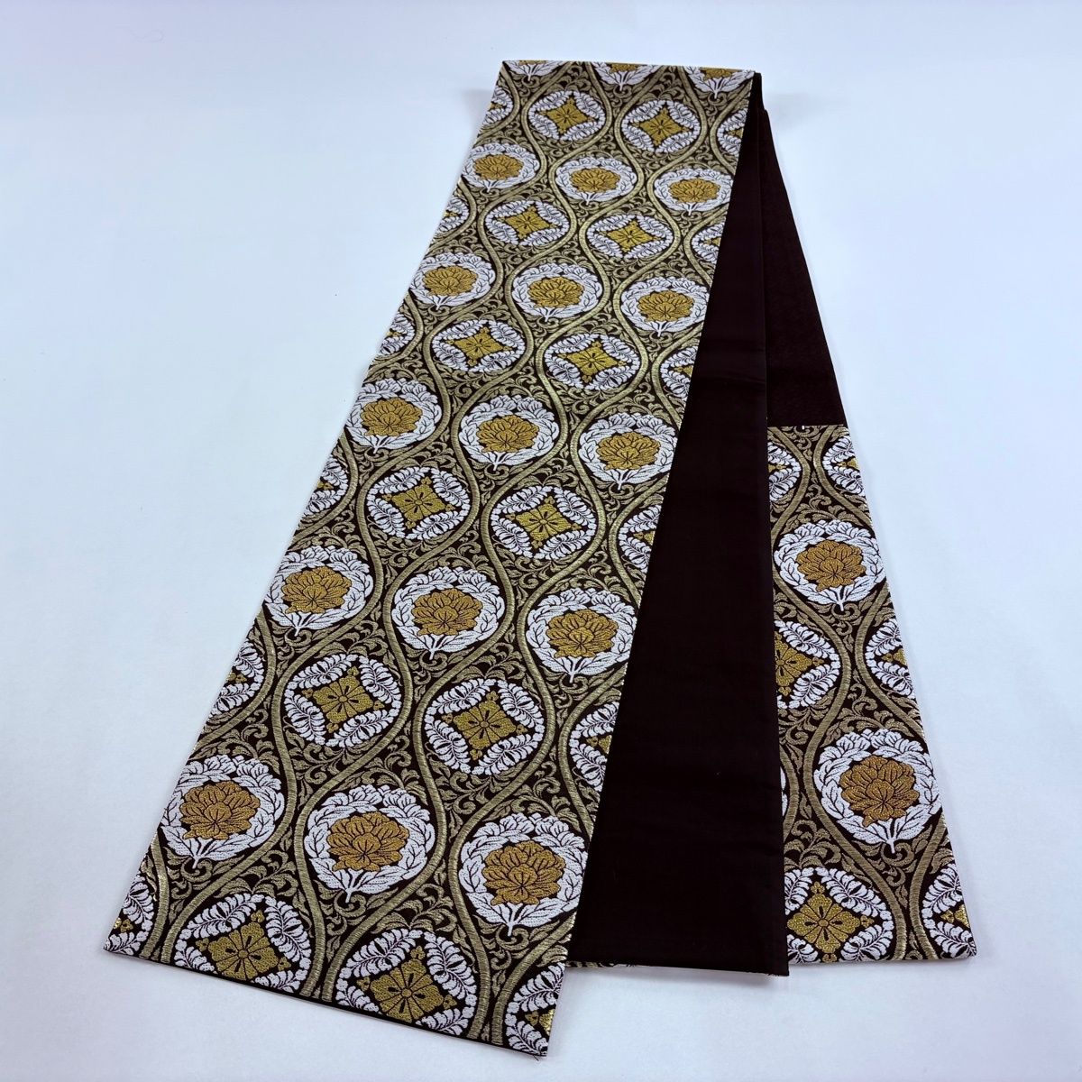 袋帯 名品 華文 七宝 金糸 刺繍 黒 六通 正絹 【中古】 - メルカリ