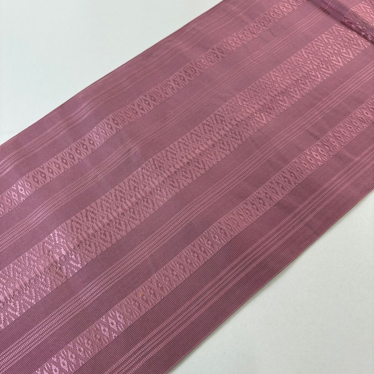 名古屋帯 優品 八寸名古屋帯 夏帯 紗 トンネル仕立て 縞 独鈷 ピンク