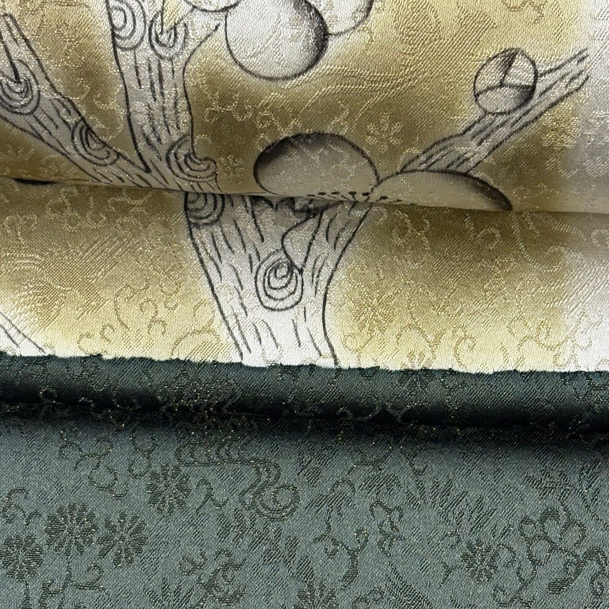 美品】 袋帯 逸品 樋熊哲也 落款 辻が花 金通し 深緑 お太鼓柄 正絹