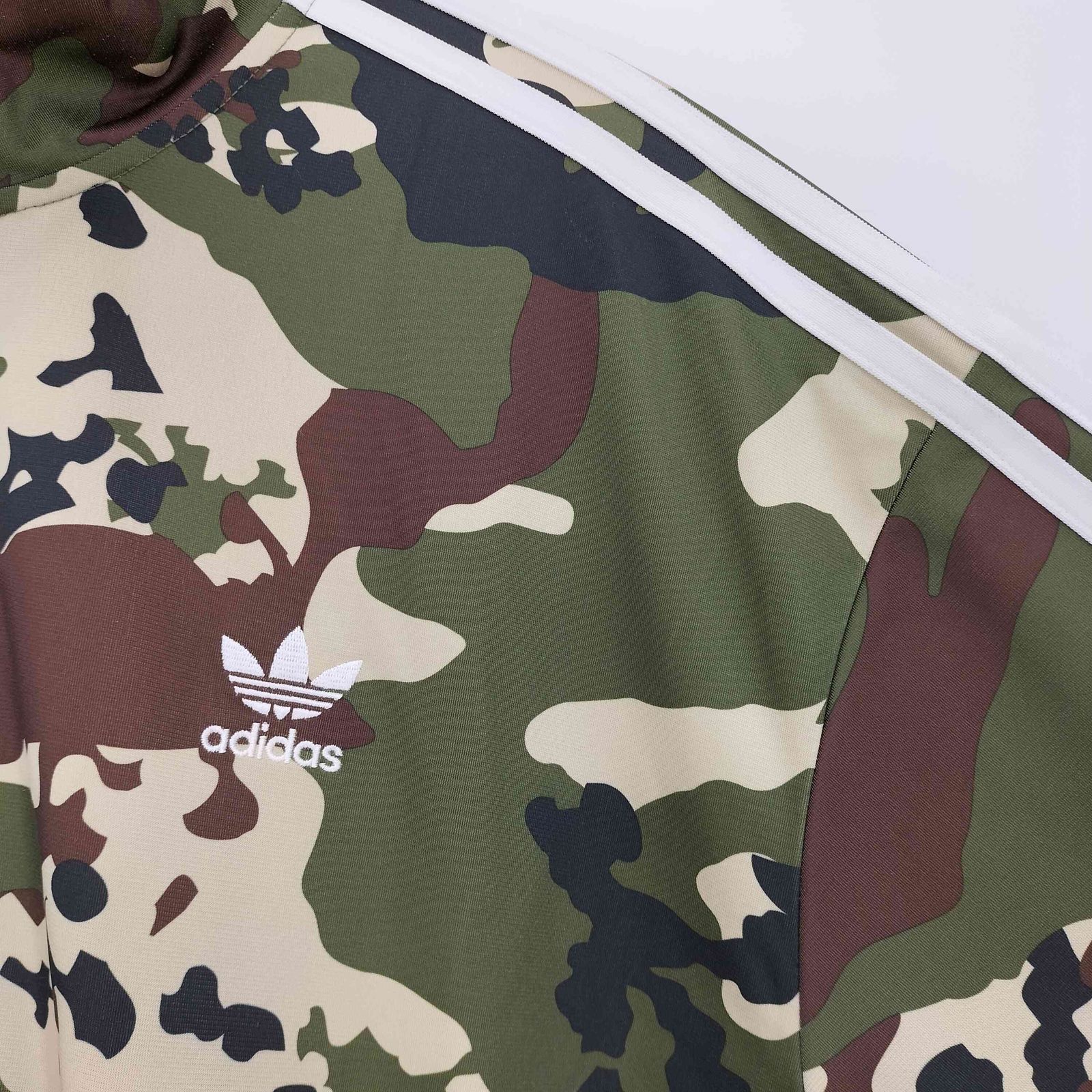 アディダスオリジナルス adidas Originals カモ フットボール トラック