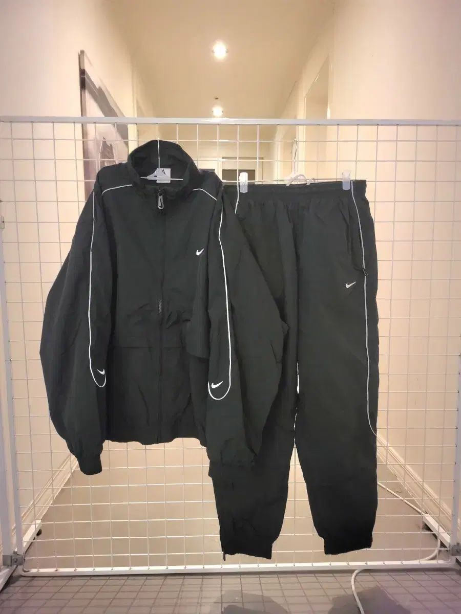 2026年最新nike ナイキ NSW ソロスウッシュ ウーブン トラック