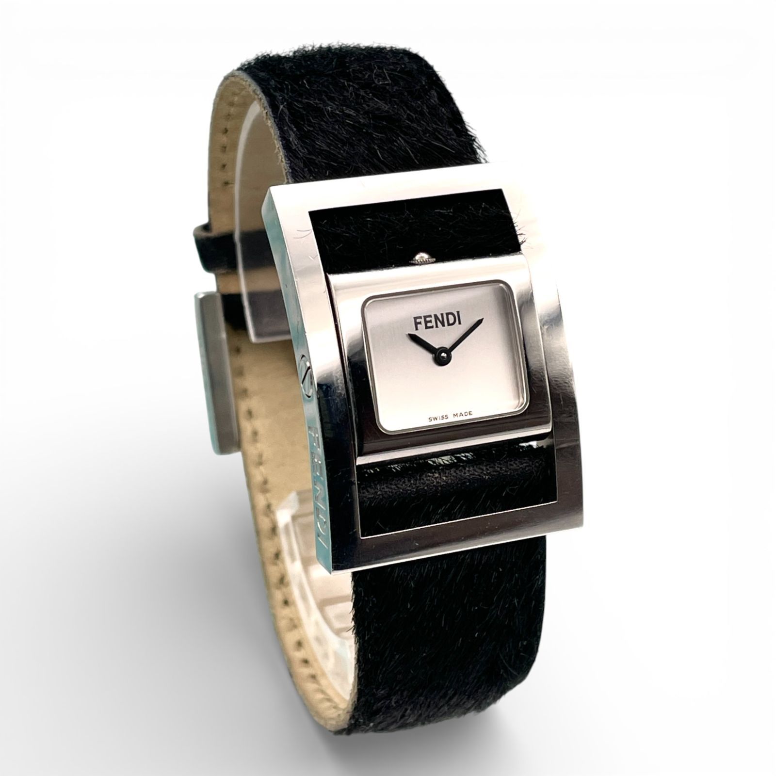 美品□稼働 FENDI フェンディ レディース 腕時計 シルバー文字盤