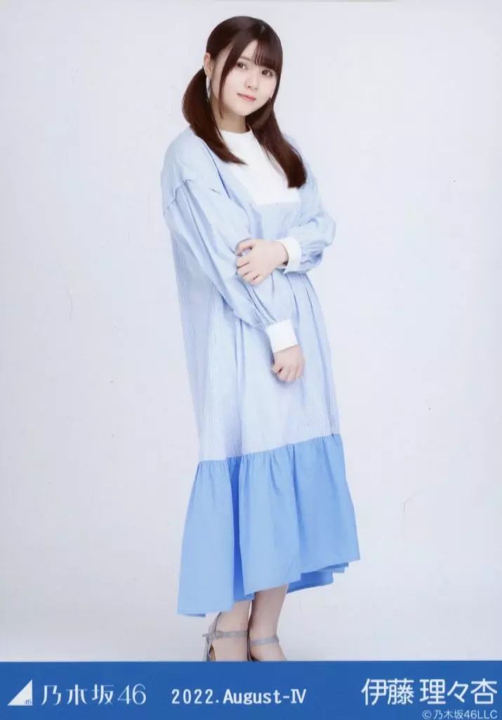 中古】生写真(乃木坂46) 伊藤理々杏/全身・ストライプ/「乃木坂46 2022
