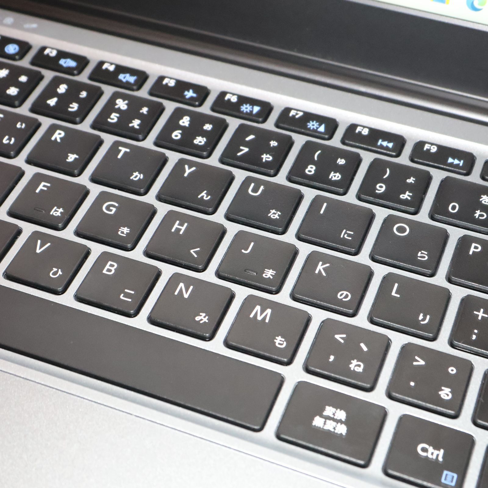 Win11公式対応！高年式2022！メ8G/SSD/フレームレス/無線/カメラ