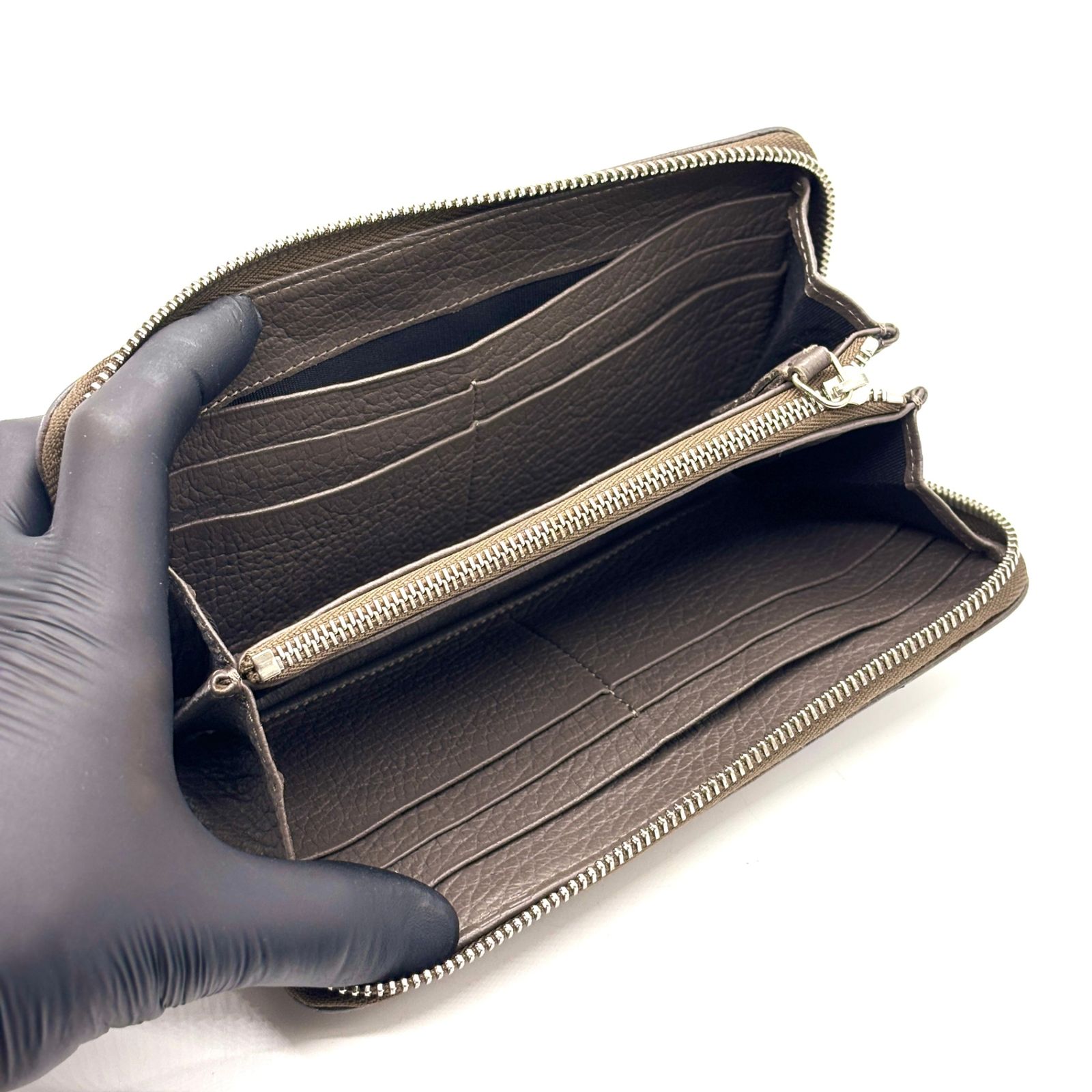 思想で選ぶ大人の財布】 Maison Margiela メゾンマルジェラ 長財布