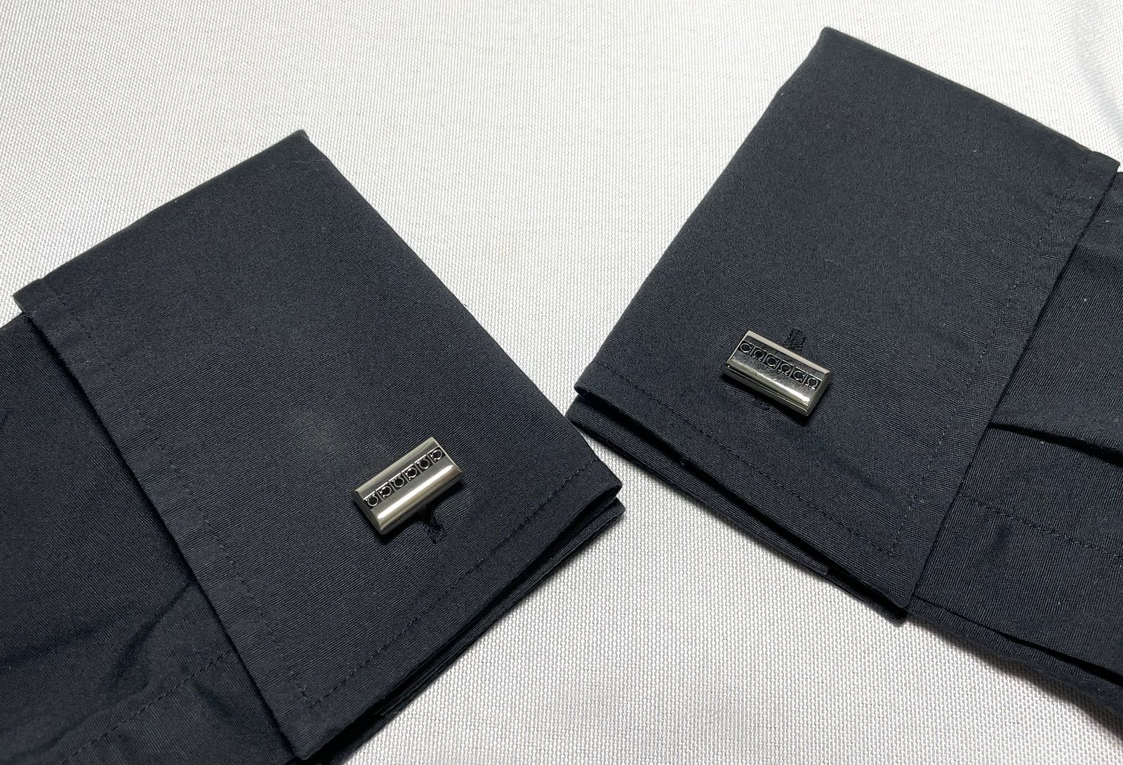 【送料無料&24時間以内に発送】 Salvatore Ferragamo カフス 美品 オンライン Salvatore Ferragamo サルヴァトーレフェラガモ