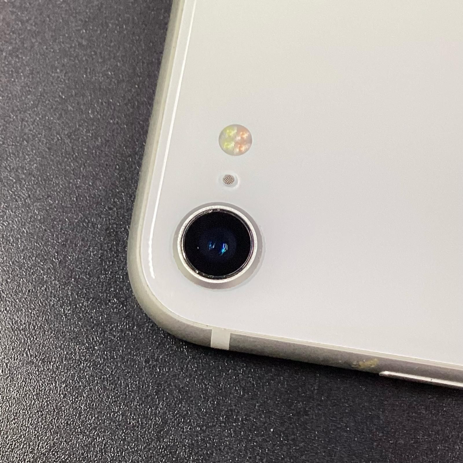 iPhone SE（第2世代） 64GB ホワイト au SIMフリー 白ロム 75%【最速