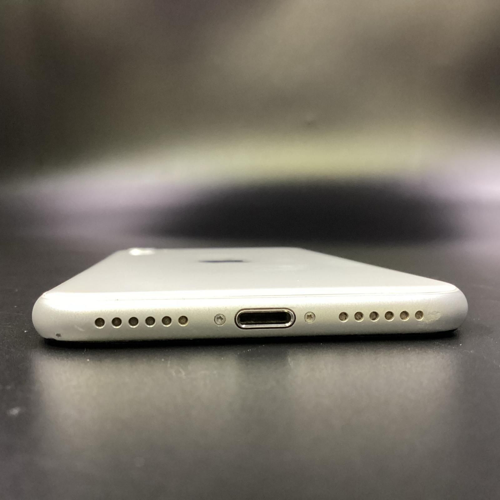 最高 【最速発送】Apple iPhone SE（第2世代） 64GB ホワイト au 75