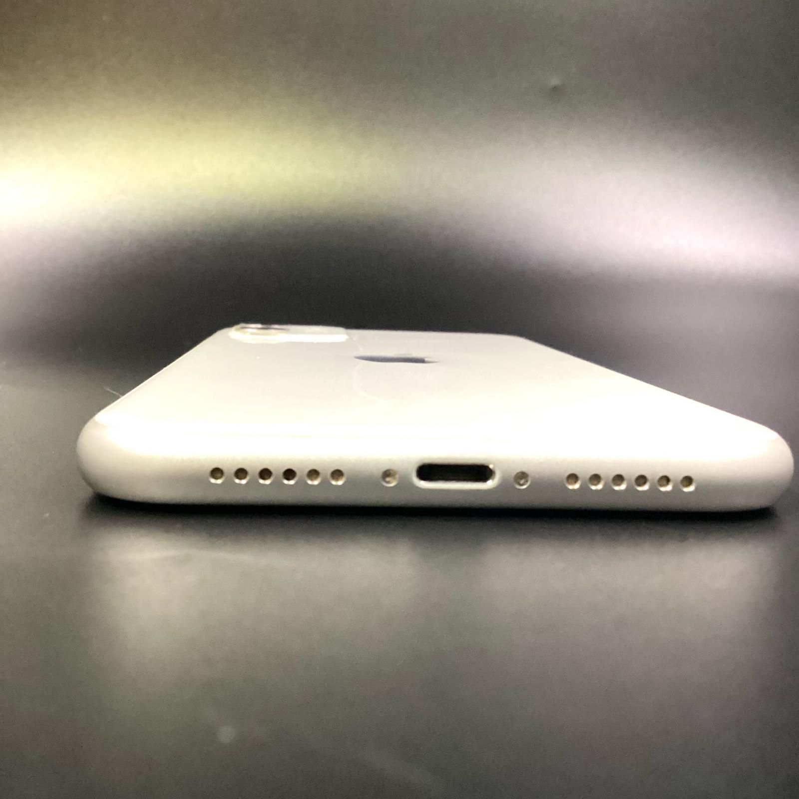 iPhone 11 64GB ホワイト Softbank SIMフリー 白ロム 動作確認済 71