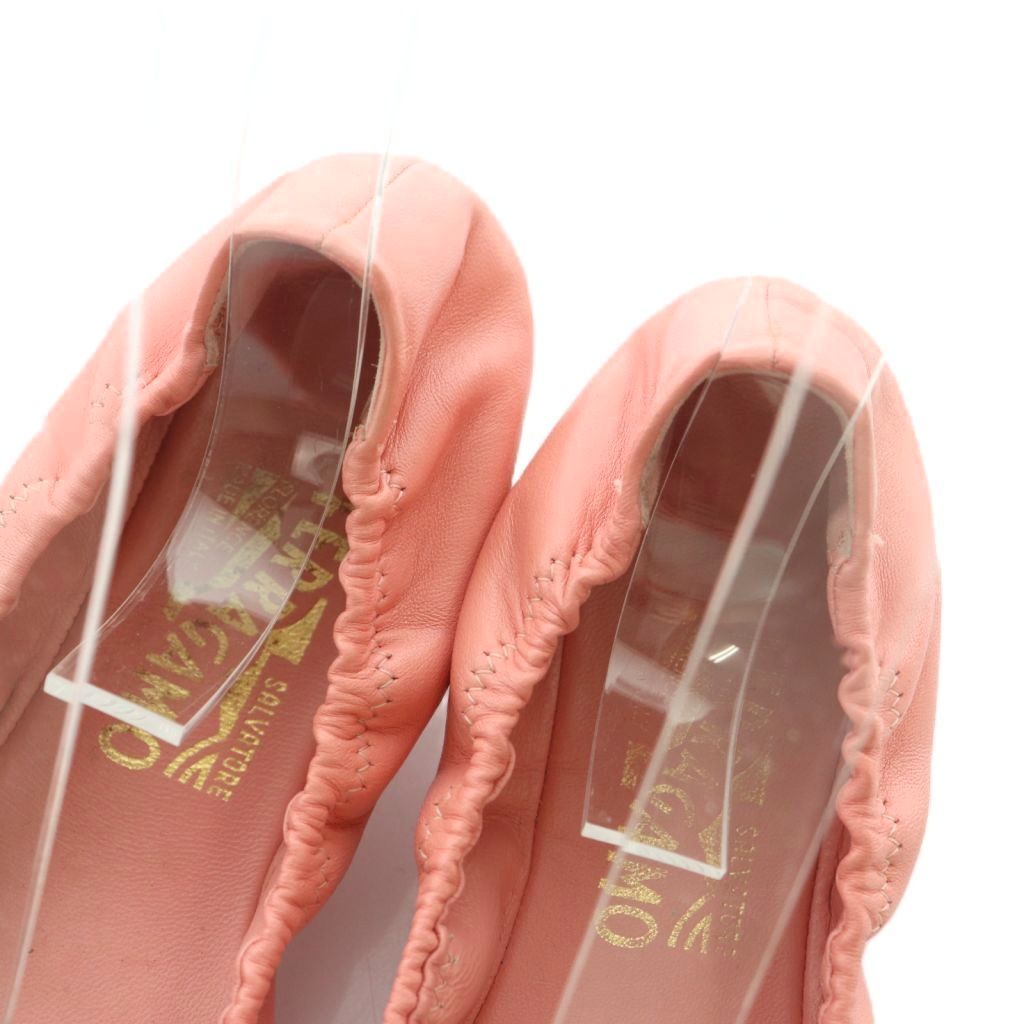 サルヴァトーレフェラガモ Salvatore Ferragamo バレエシューズ ヴァラ