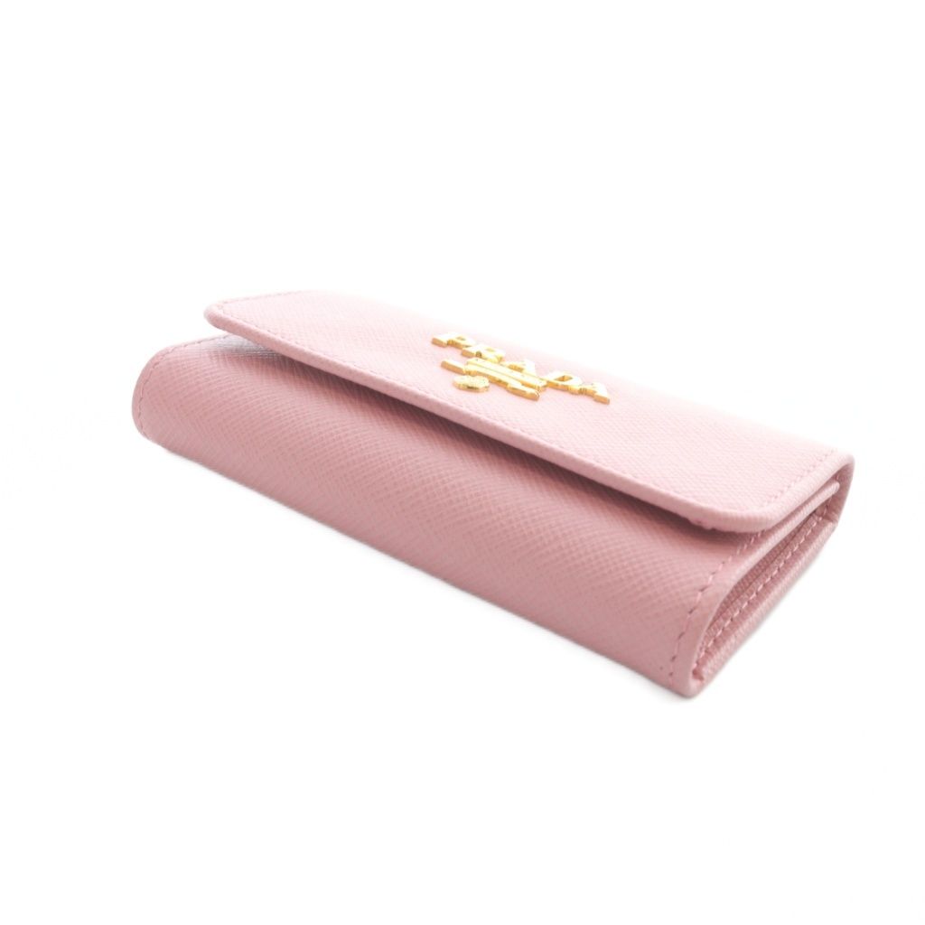 プラダ 4連 キーケース レザー ロゴ ピンク ゴールド色 1PG004 - メルカリ