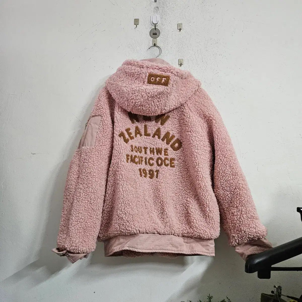 ピンク フリース ジップアップ ジャケット - メルカリ