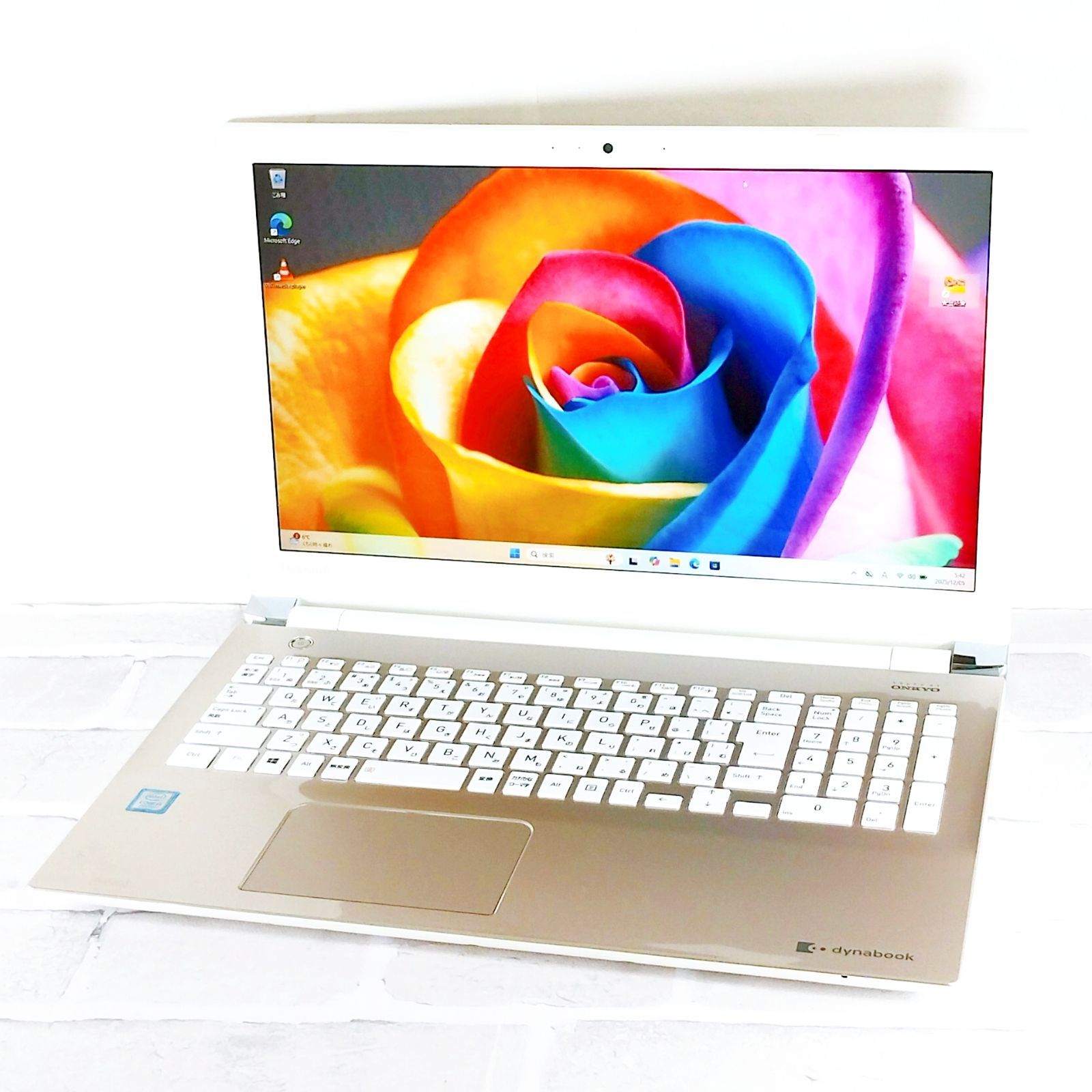 たっぷり1TB 最新Windows11 DVD TOSHIBA dynabook ノートパソコン