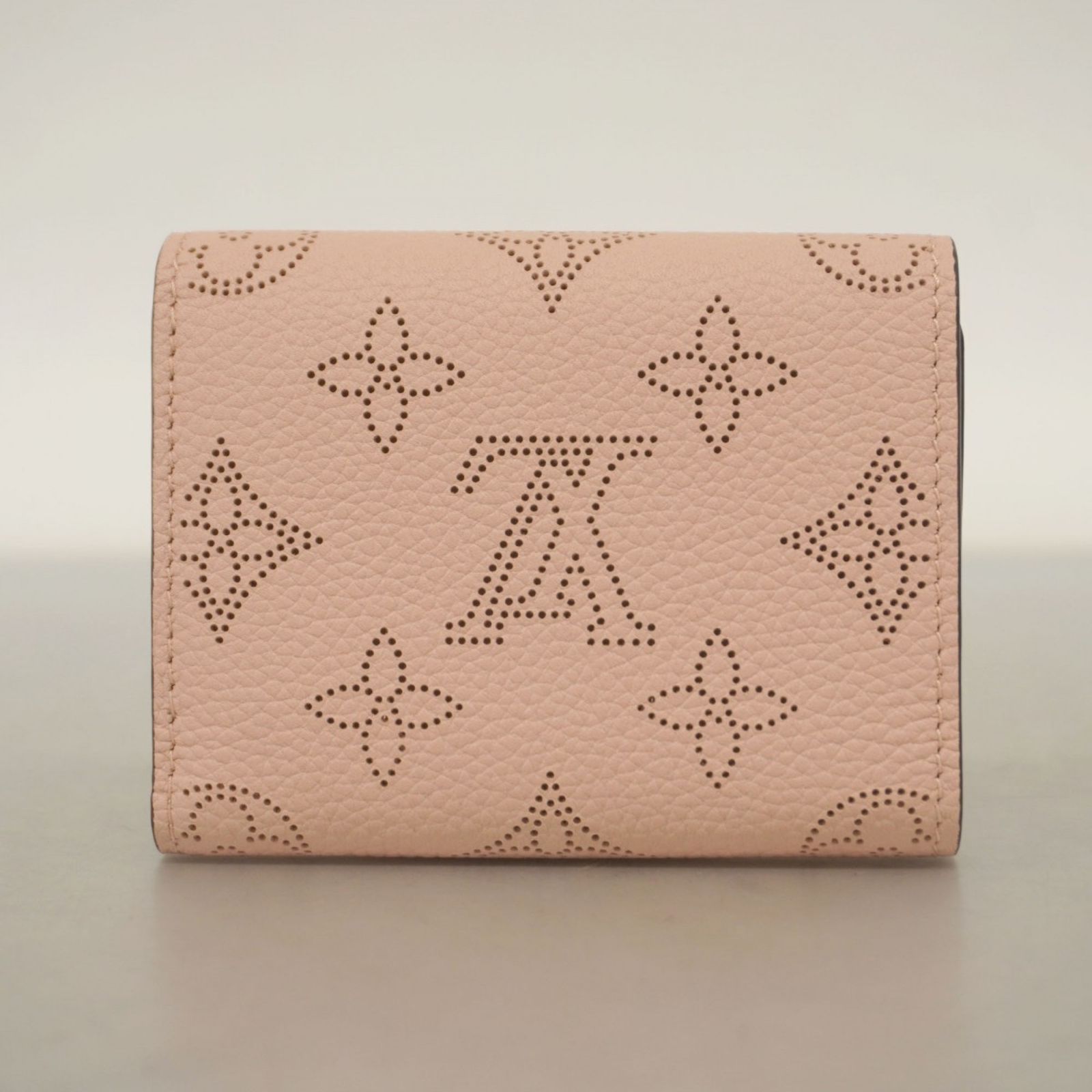 ルイ・ヴィトン(Louis Vuitton) ルイ・ヴィトン 三つ折り財布 マヒナ