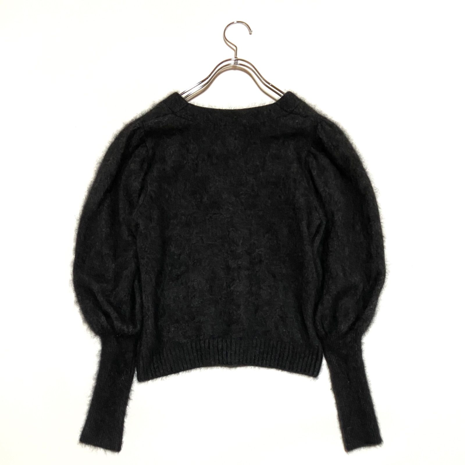 美品✨エトレトウキョウ　ラクーン カーディガン Vネック パフスリーブ ETRE TOKYO ラクーン カーディガン Vネック パフスリーブ 美品 エトレ