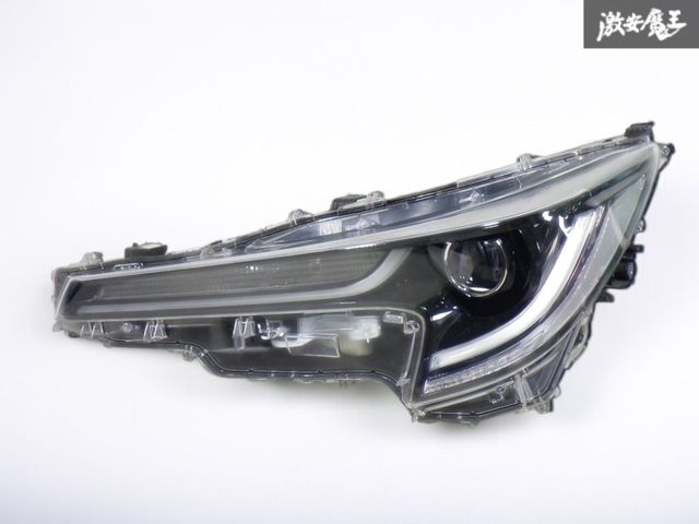 点灯OK ☆即発送☆ トヨタ純正 NRE210H 210 カローラ スポーツ LED