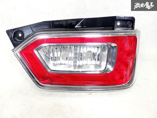 スズキ　ワゴンR 左テールランプ　MH55S MH35S D205　純正　美品 ワゴンR MH35S MH55S 純正 テールランプ 左 D205