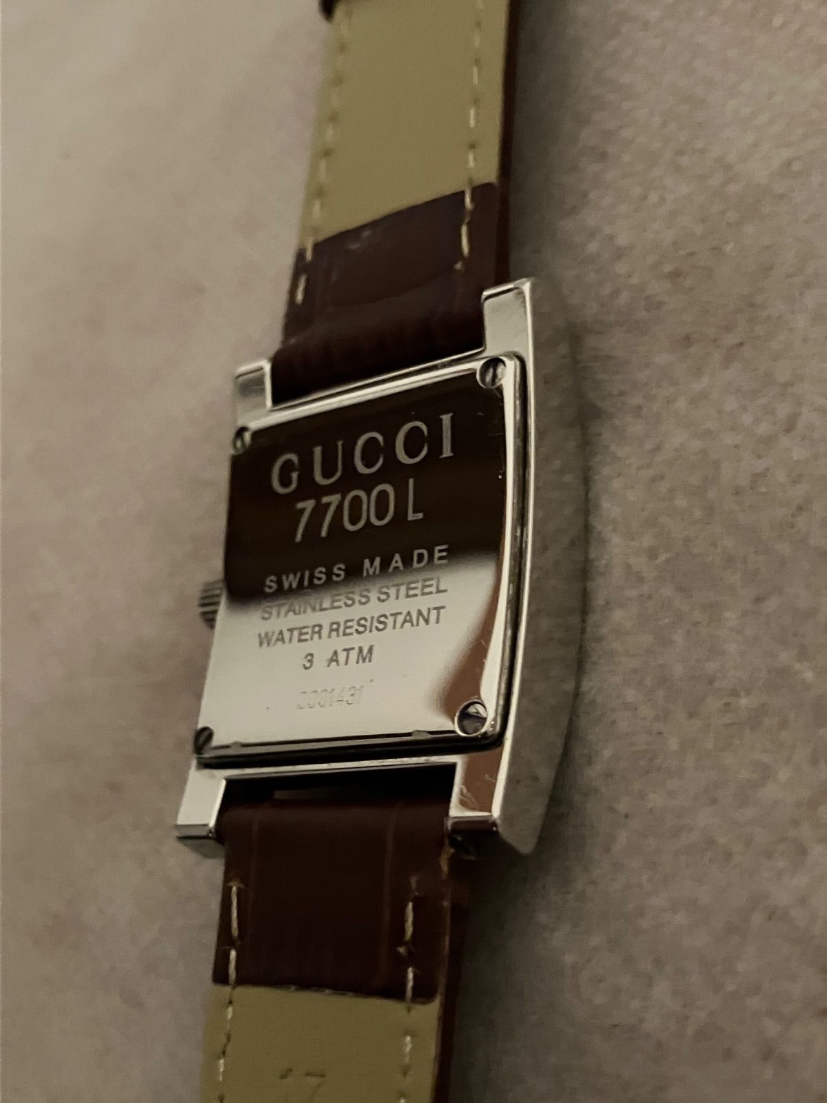 値下げ GUCCI アナログクォーツ 腕時計 ※電池、革ベルト新品交換済