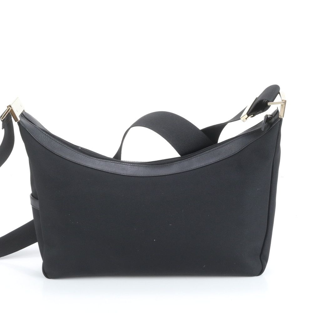 極美品 グッチ レザー ショルダーバッグ 斜め掛け メッセンジャー 019