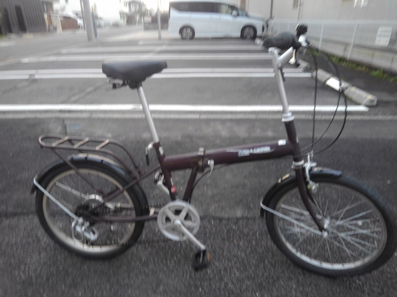 引き取り限定！(名古屋市昭和区)中古自転車3898 前後タイヤ新品 