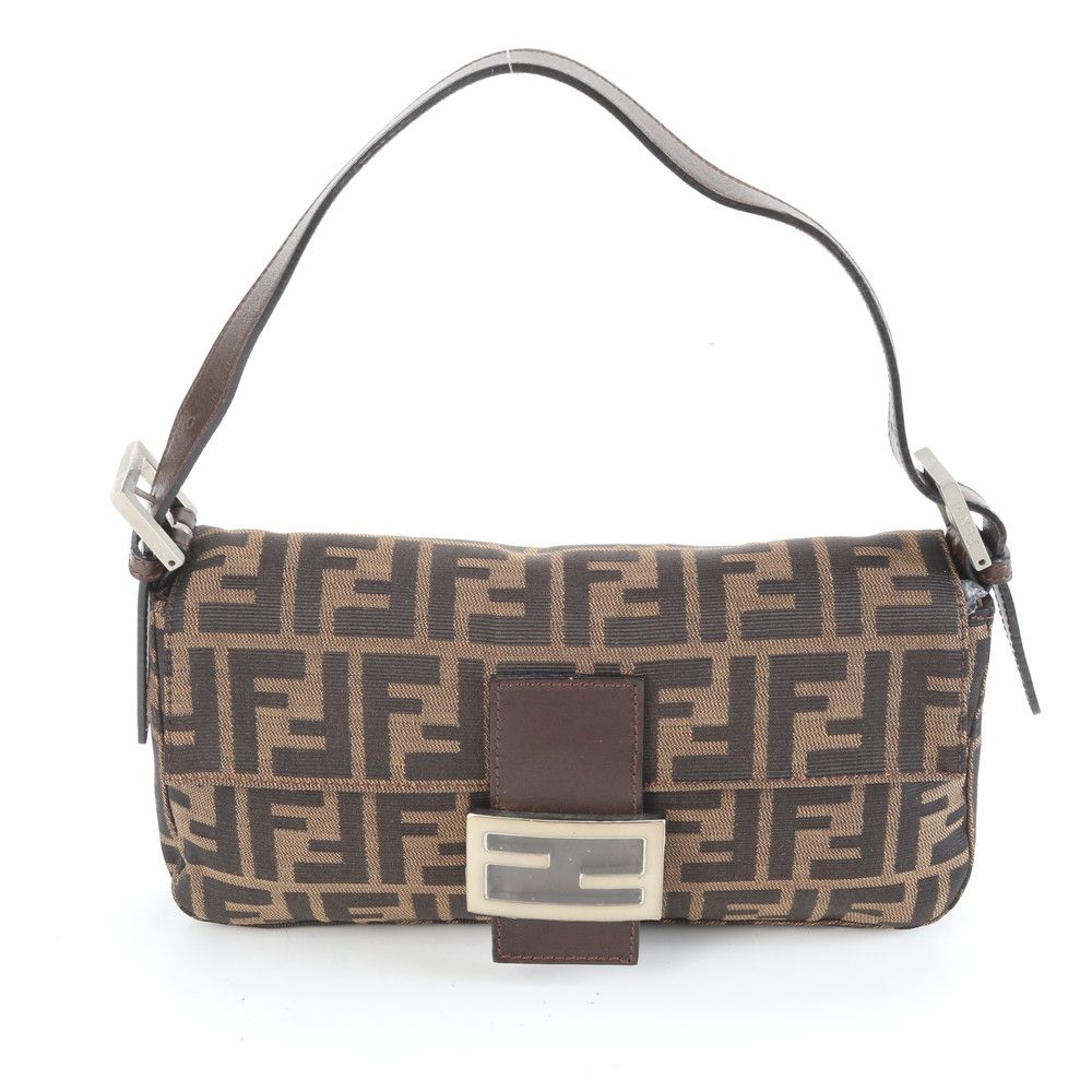 極美品 フェンディ ズッカ マンマ バゲット 26424 レザー ショルダー