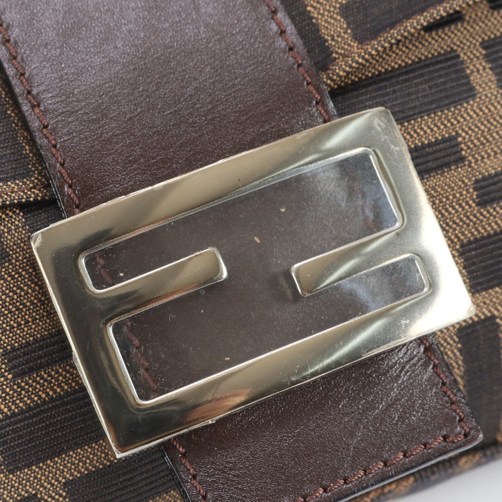 超極美品 フェンディ ズッカ マンマバゲット ショルダーバッグ レディース 極美品 フェンディ ズッカ マンマ バゲット 26424 レザー ショルダー