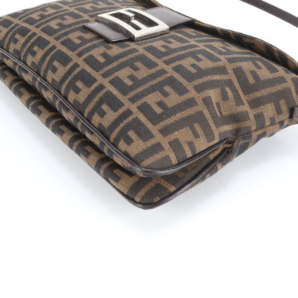 極美品 フェンディ ズッカ マンマ バゲット 26796 レザー ショルダー