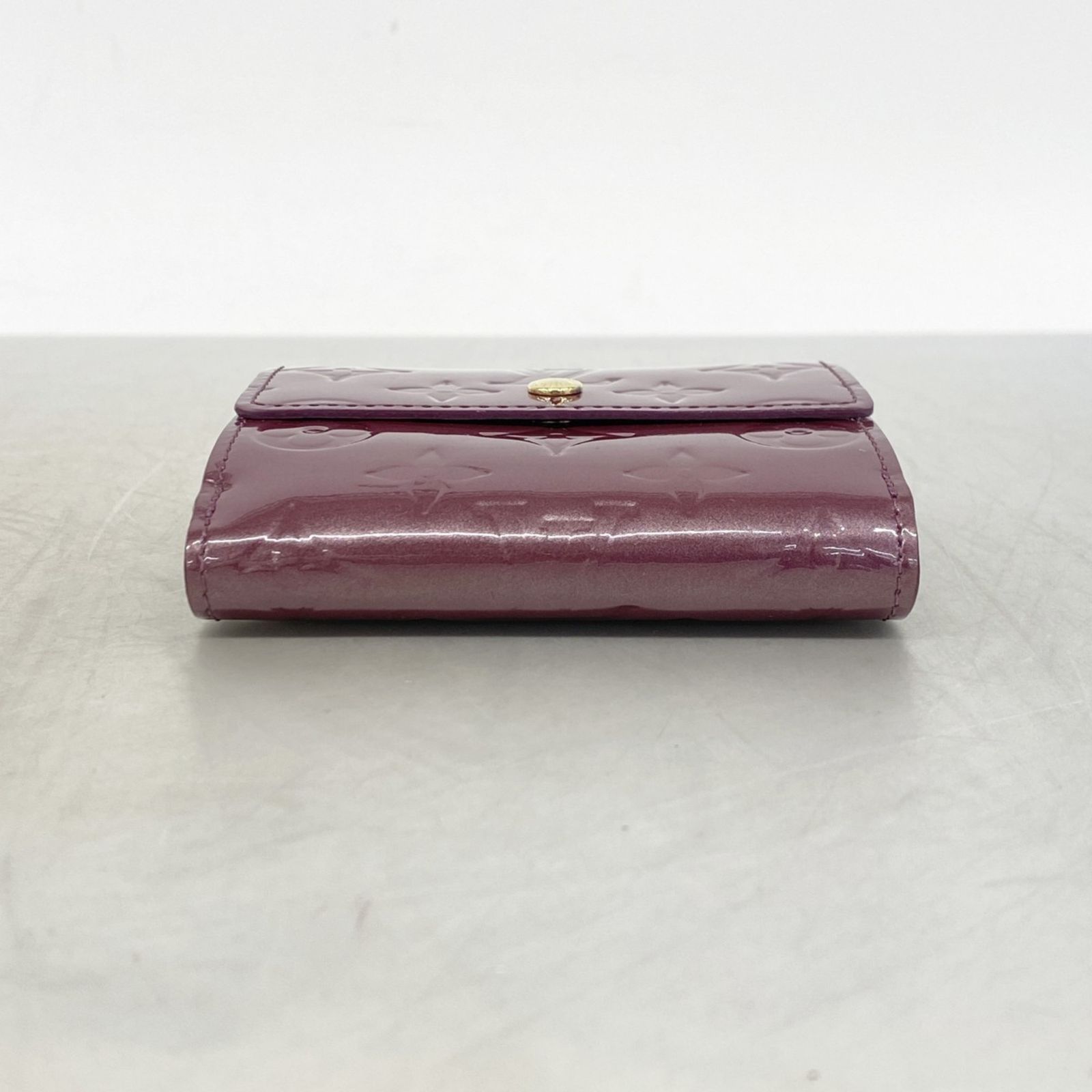 ルイ・ヴィトン(Louis Vuitton) ルイ・ヴィトン 三つ折り財布 ヴェルニ