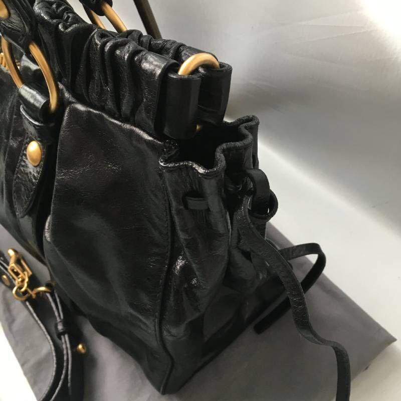極美品 miu miu ミュウミュウ VITELLO LUX レザー ショルダー バッグ
