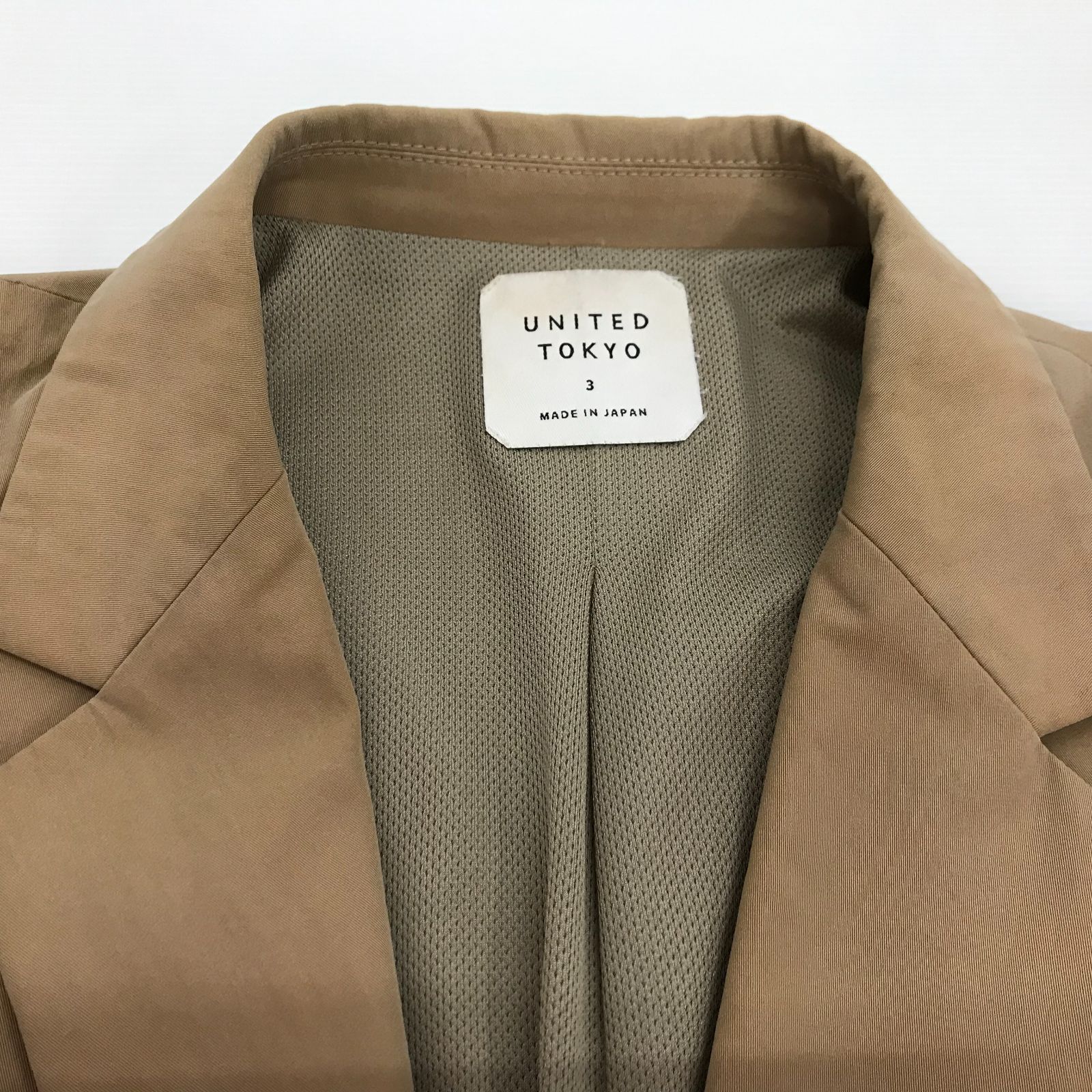 【美品】UNITED TOKYO チェスターコート サイズ3 UNITED TOKYO（ユナイテッドトウキョウ） チェスターコート 3 ダーク