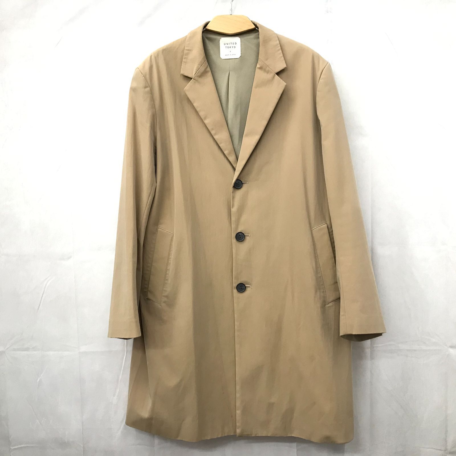 【美品】UNITED TOKYO チェスターコート サイズ3 UNITED TOKYO チェスターコート サイズ3 ベージュ メンズ ファッション