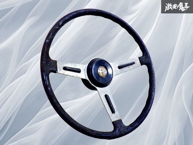 ストア出品！当時物】アルファロメオ 純正 105系 ウッドステアリング