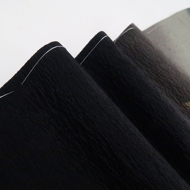 ❁tomihisa❁ 桜 着物 正絹 仕付け糸付”装いの選択肢が広がる 黒にそっと咲く花景色”付下げ 7480