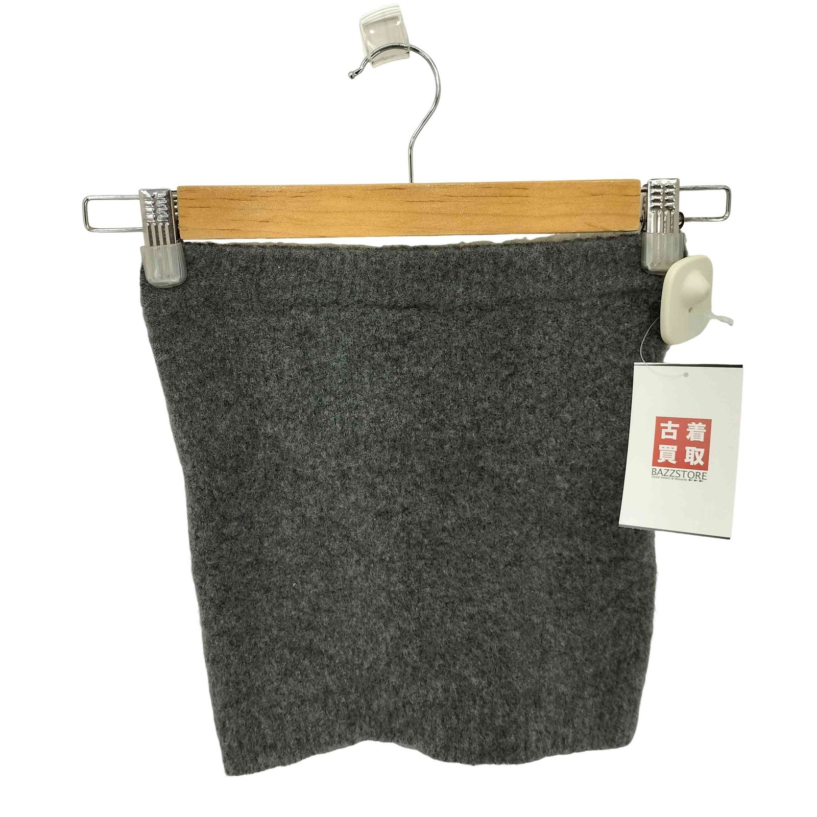 【yo BIOTOP】cashmere halter bare top ビオトープ Biotop yo cashmere halter bare top レディース FREE