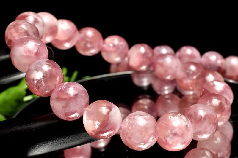 天然石 桜ピンクレピドライト 桜色 ピンクマイカ(レピドライトシリカ) 10.5mm ブレスレット 1個売り