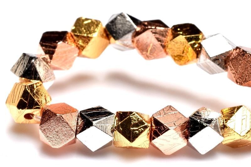 1点物】宇宙からの贈り物 アルタイ隕石(メテオライト) 4mm キューブ