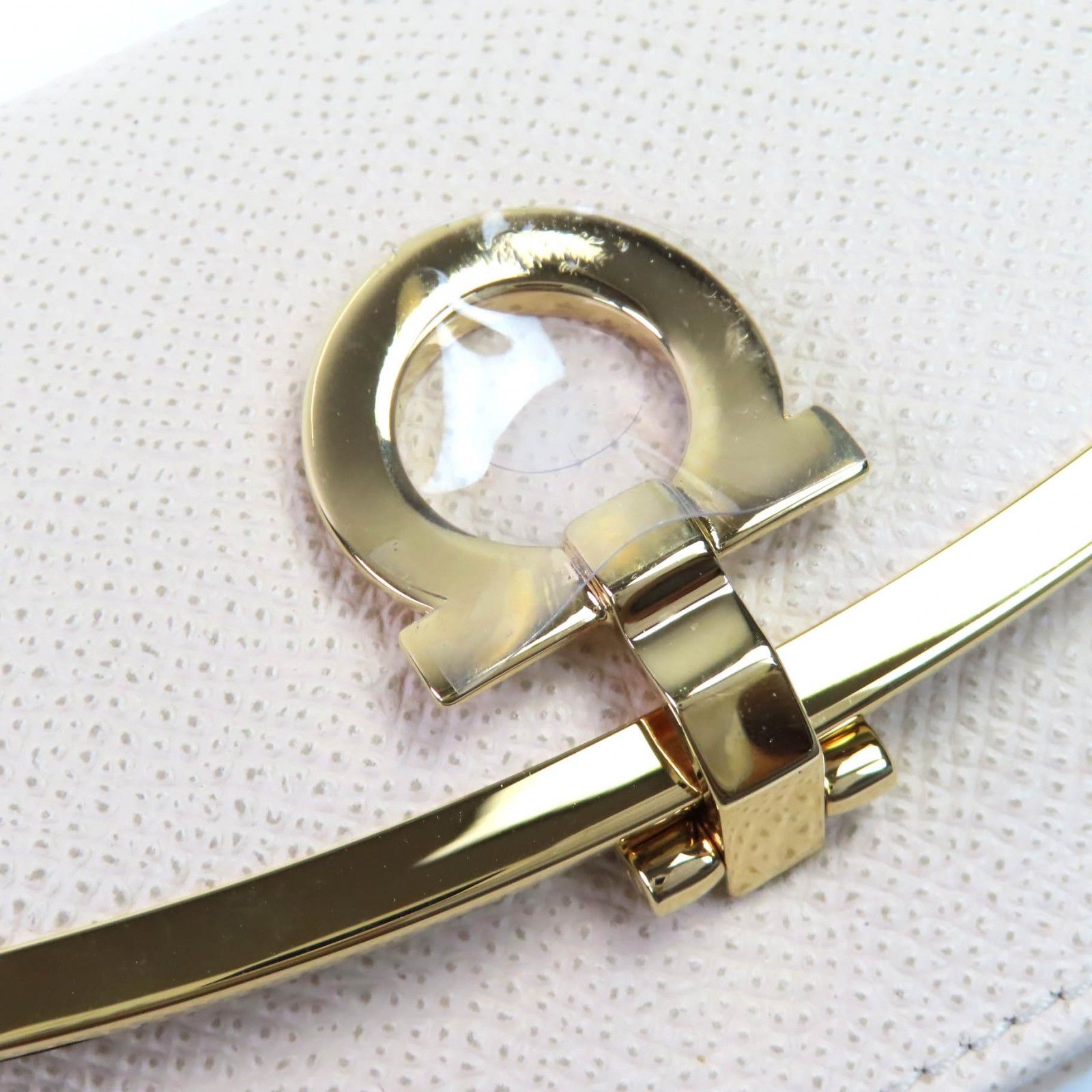 未使用品◇Salvatore Ferragamo サルヴァトーレフェラガモ 22D198