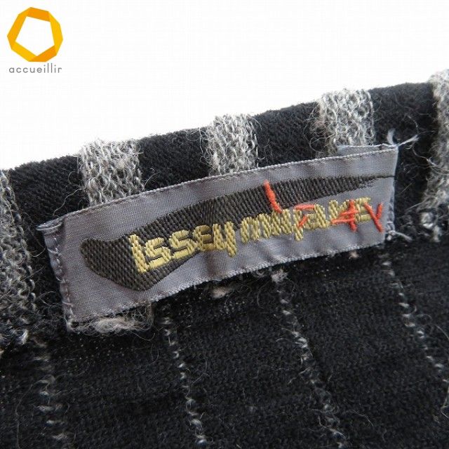 w イッセイミヤケ オンリミット ISSEY MIYAKE カットソー M 黒 グレー