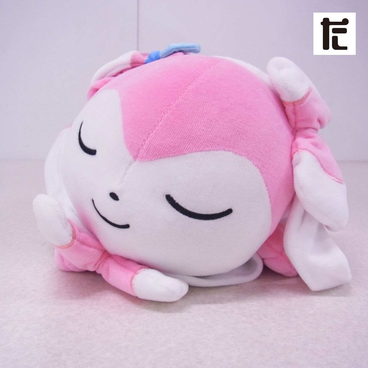 ポケモンセンター すやすやニンフィア ぬいぐるみ 2017年 /PK01552-GM