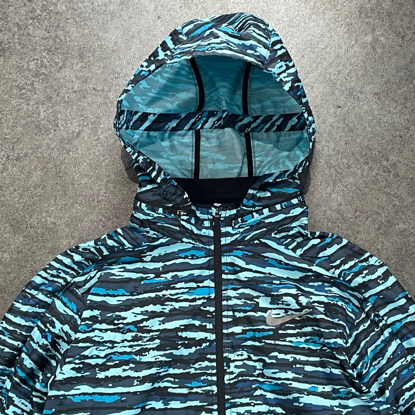 NIKE RUNNING ナイキ ランニング マウンテンパーカ ジップアップ 