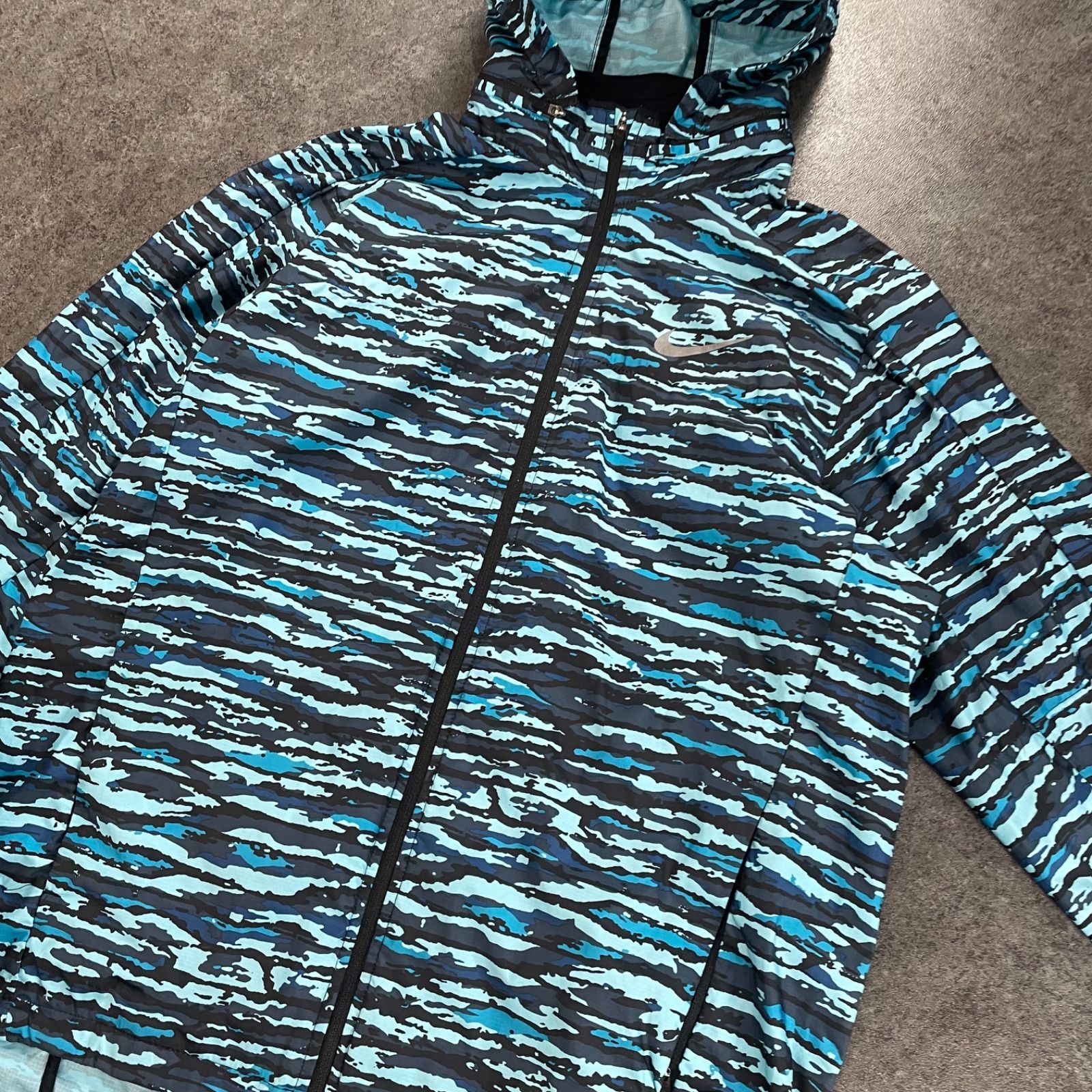 NIKE RUNNING ナイキ ランニング マウンテンパーカ ジップアップ 