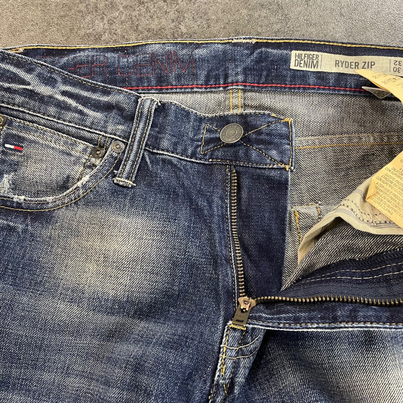 TOMMY トミーヒルフィガー メンズ ダメージ加工 デニム ジーンズ ジーパン