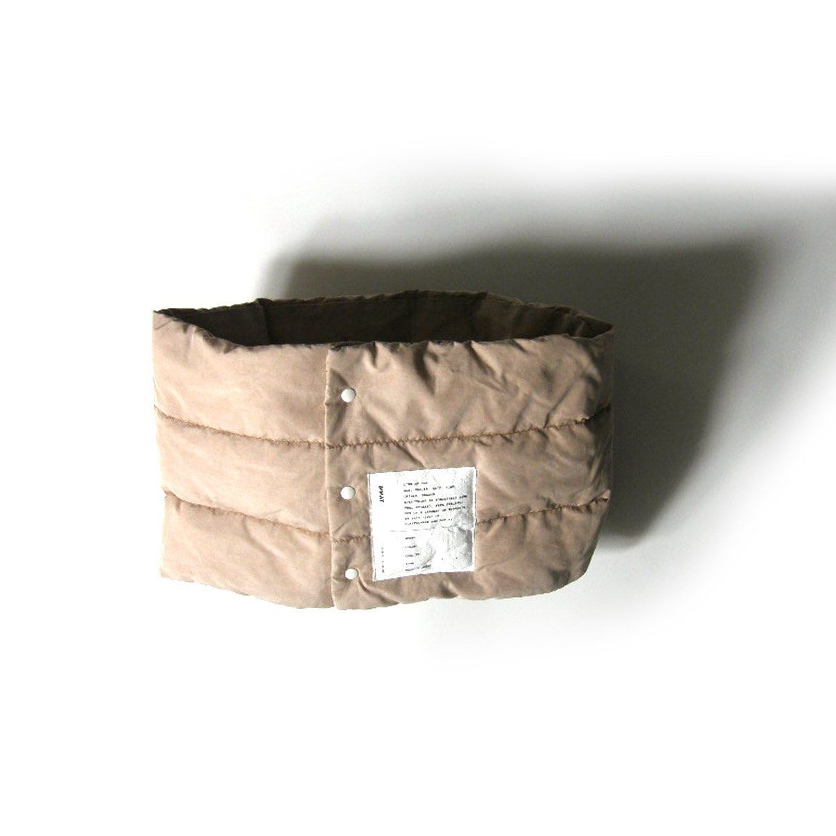INNAT ダウンスヌード　マフラー 新品】 INNAT ／ インアット ベンガラ染め ダウン スヌード 日本製