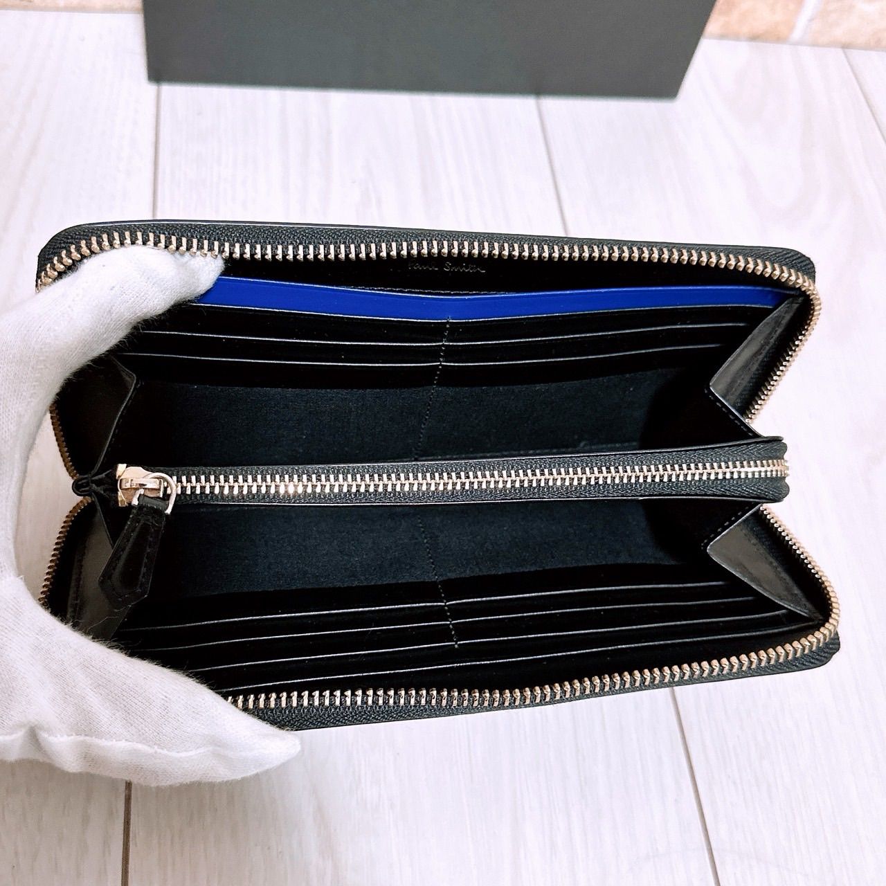 美品) Paul Smith(ポールスミス) 長財布 ラウンドファスナー レザー 