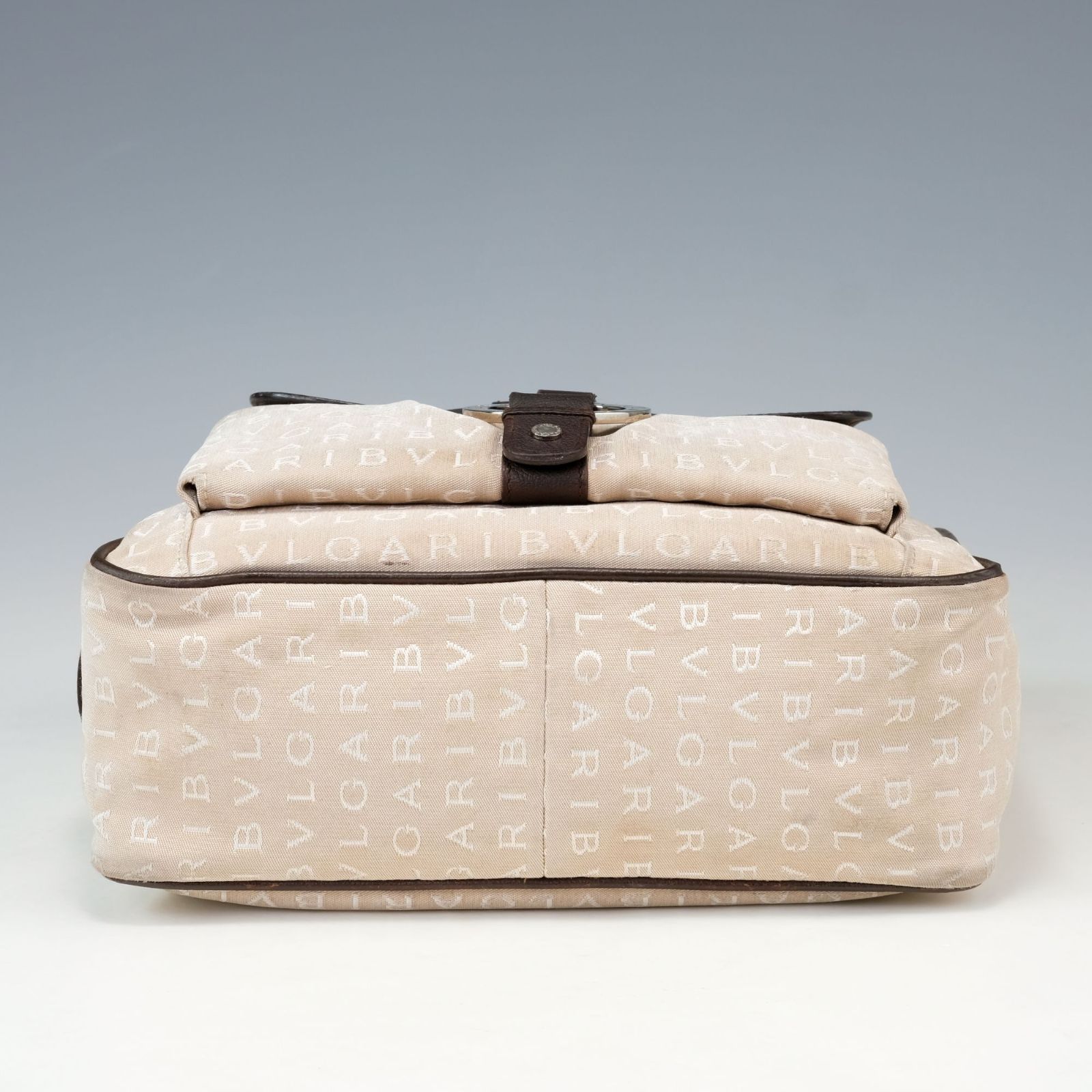 BVLGARI ブルガリ ロゴマニア トートバッグ ベージュ レザー